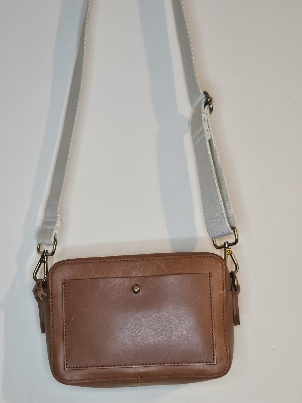 Madewell The Transport Camera Bag - Picture 5 of 14